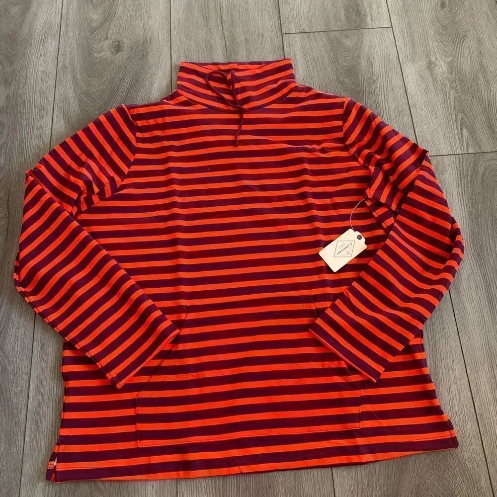 St. John bay turtle neck pullover very soft and beautiful